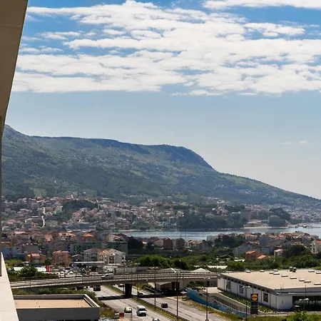 Modern Sirobuja *