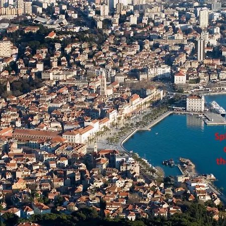 Modern Sirobuja Split