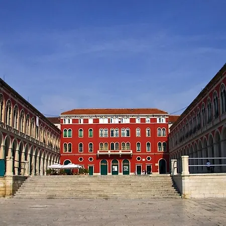 Modern Sirobuja *
